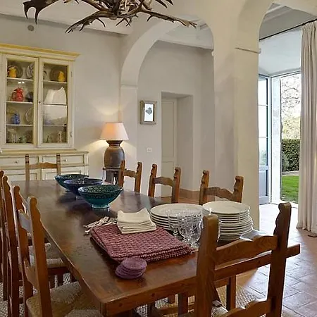 Sleeps 6 Pool Wifi 公寓 Fighine